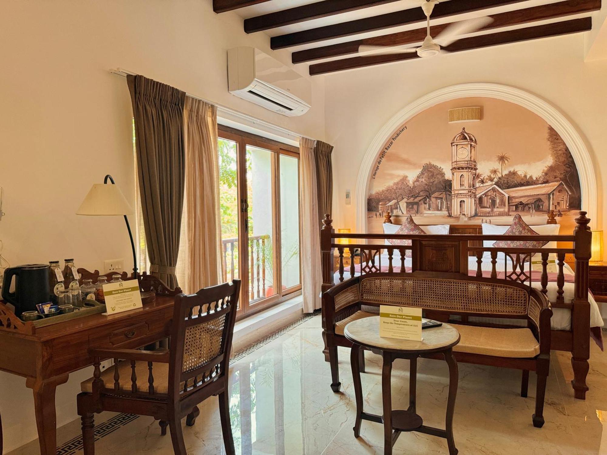 La Plage Seaview Suites 퐁디셰리 외부 사진