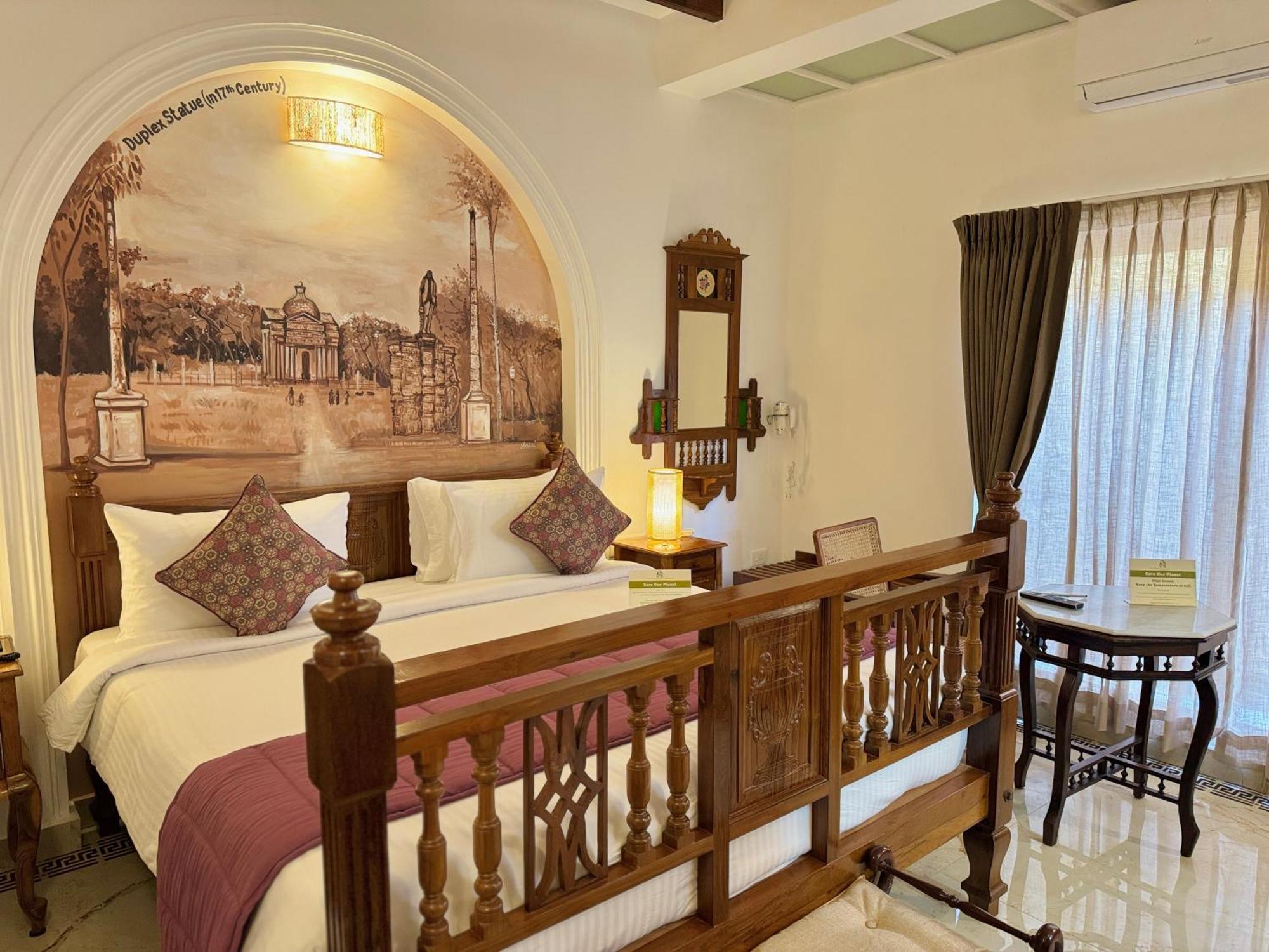 La Plage Seaview Suites 퐁디셰리 외부 사진