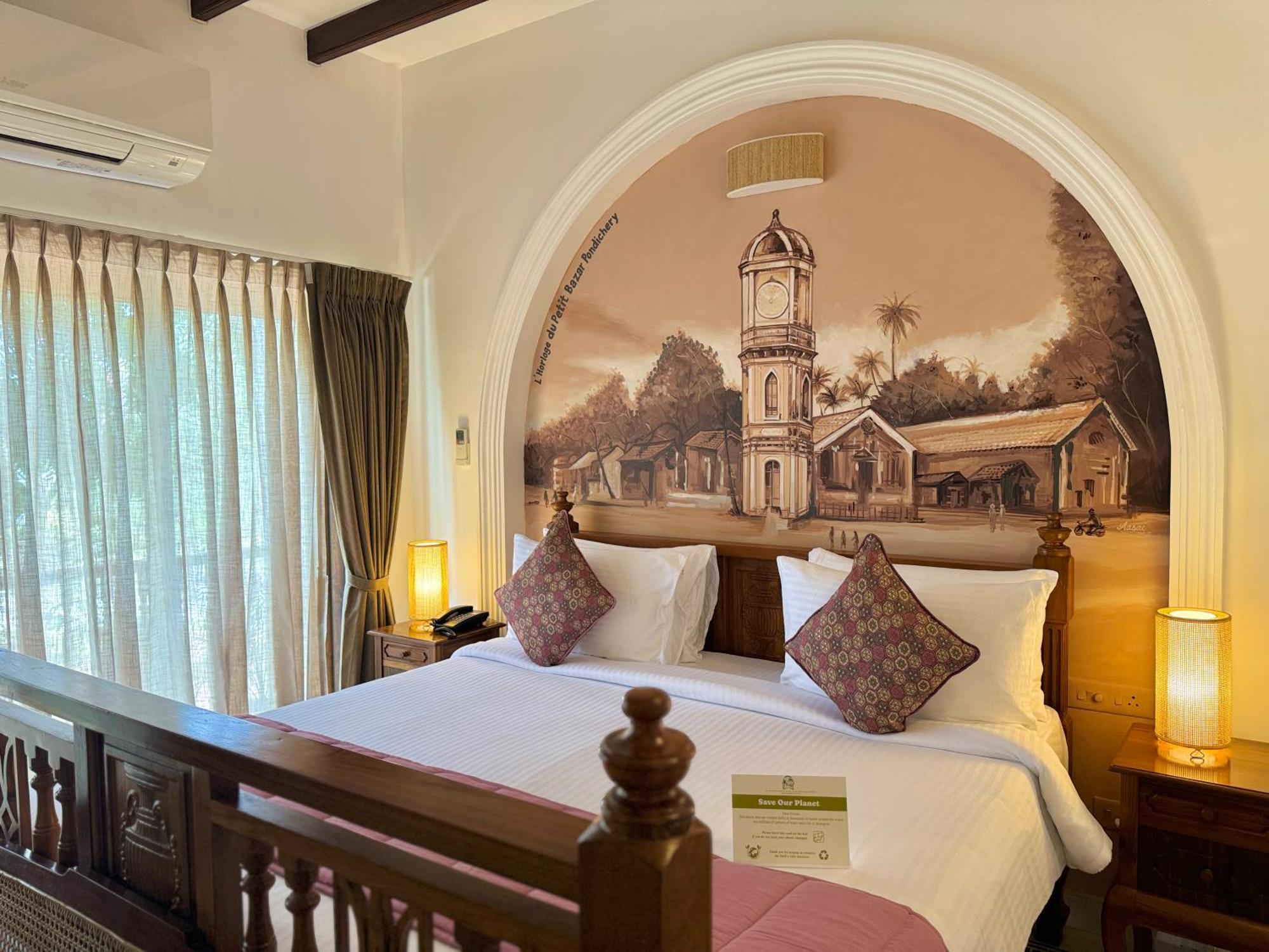 La Plage Seaview Suites 퐁디셰리 외부 사진